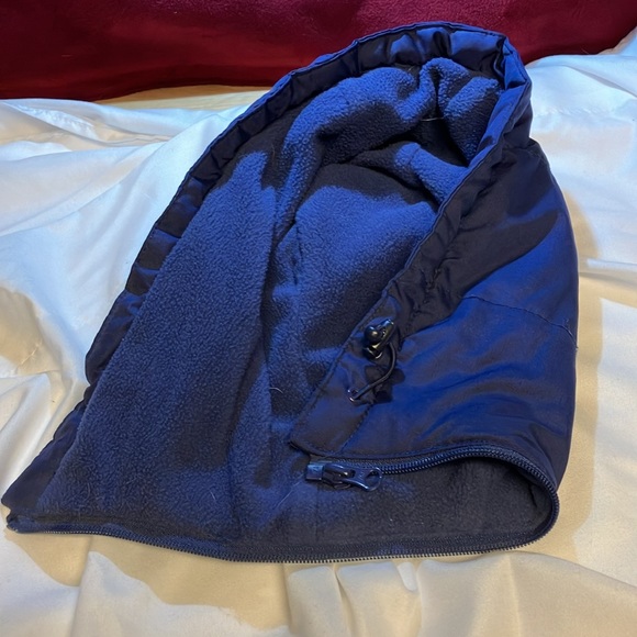 Winter Coat Hood with Zipper Attachment - Picture 3 of 3